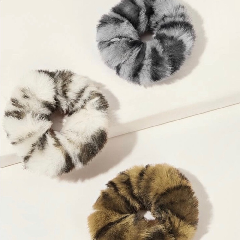 Fluffy Babe Scrunchie